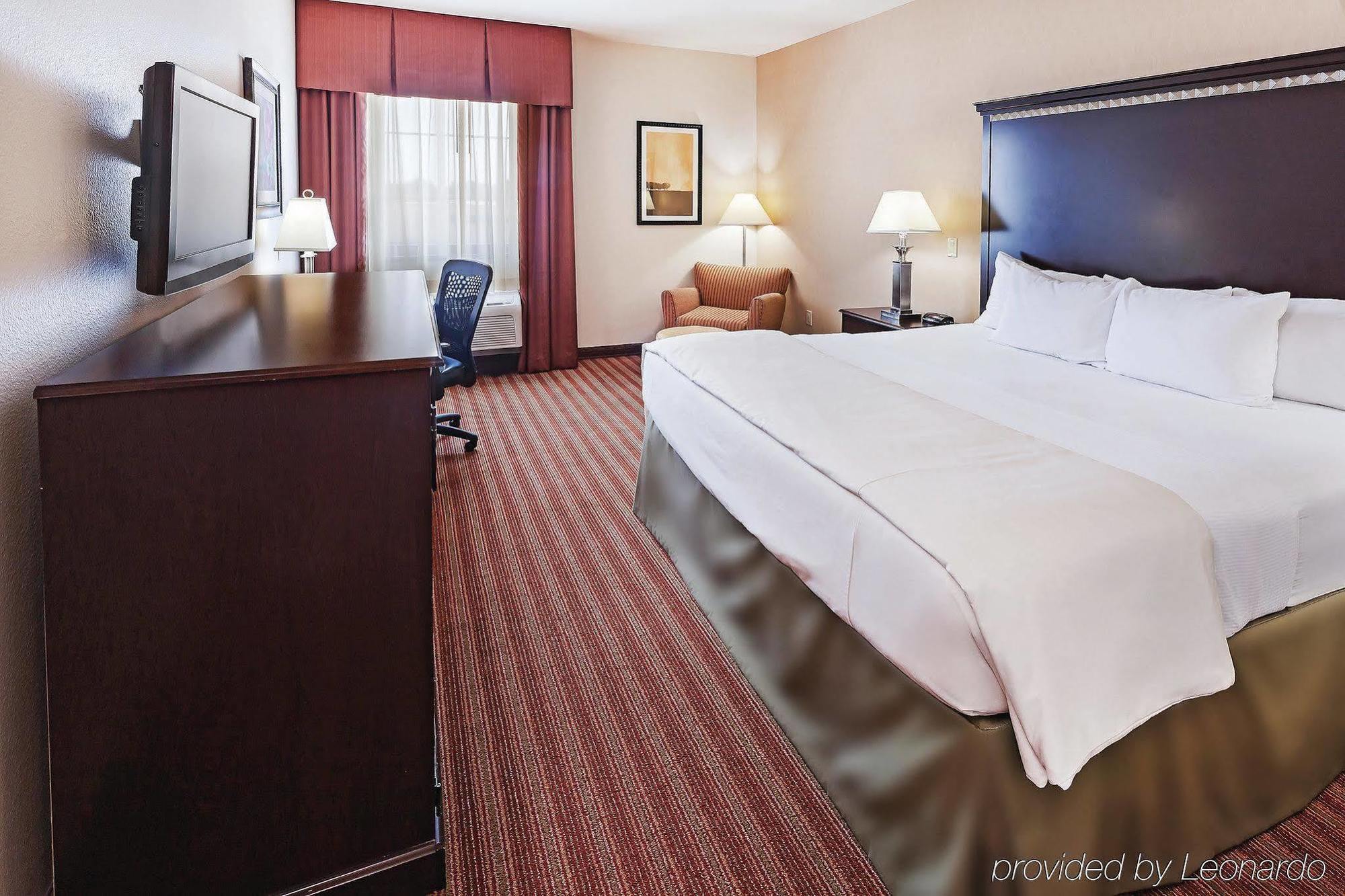 La Quinta By Wyndham Allen At The Village Exterior photo